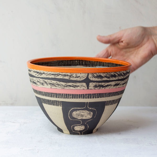 Linked - Rounded Bowl