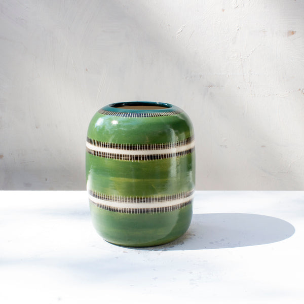 Moss Stitches - Enclosed Vase