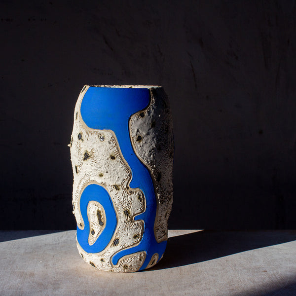 Pushed too far - Manipulated Vase
