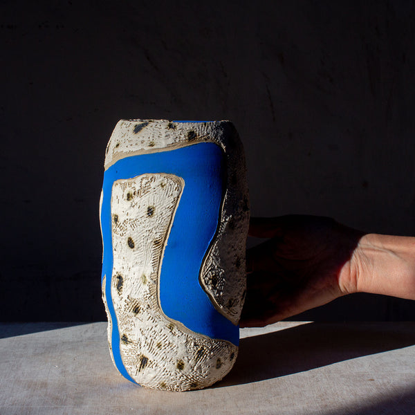 Pushed too far - Manipulated Vase