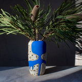 Watching you - Manipulated Vase