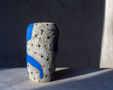 Watching you - Manipulated Vase