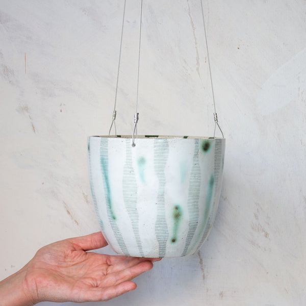 Lichen - Lg Rounded Hanging Planter