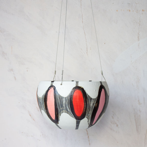 SECOND - LINK HANGING PLANTER