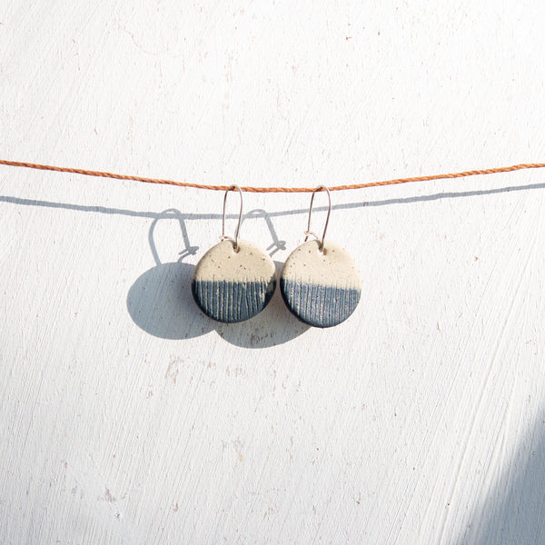 Half Moon little disc earrings - Blue Steel #2