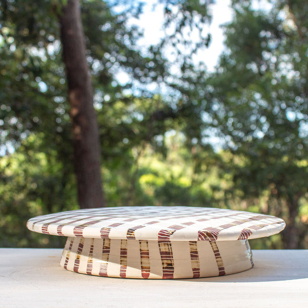 SECOND - SOLAR CAKE STAND