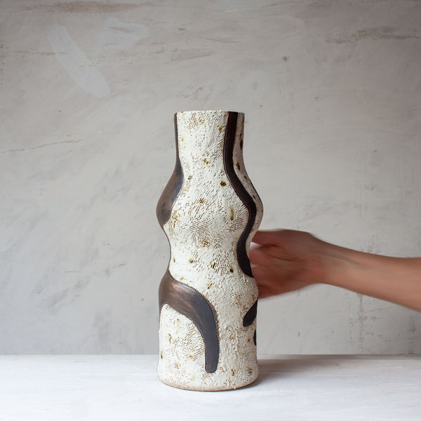 Hand in Hand - Figurative Large Vase