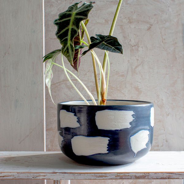 Slip Brushstroke Vessel - Blue Steel