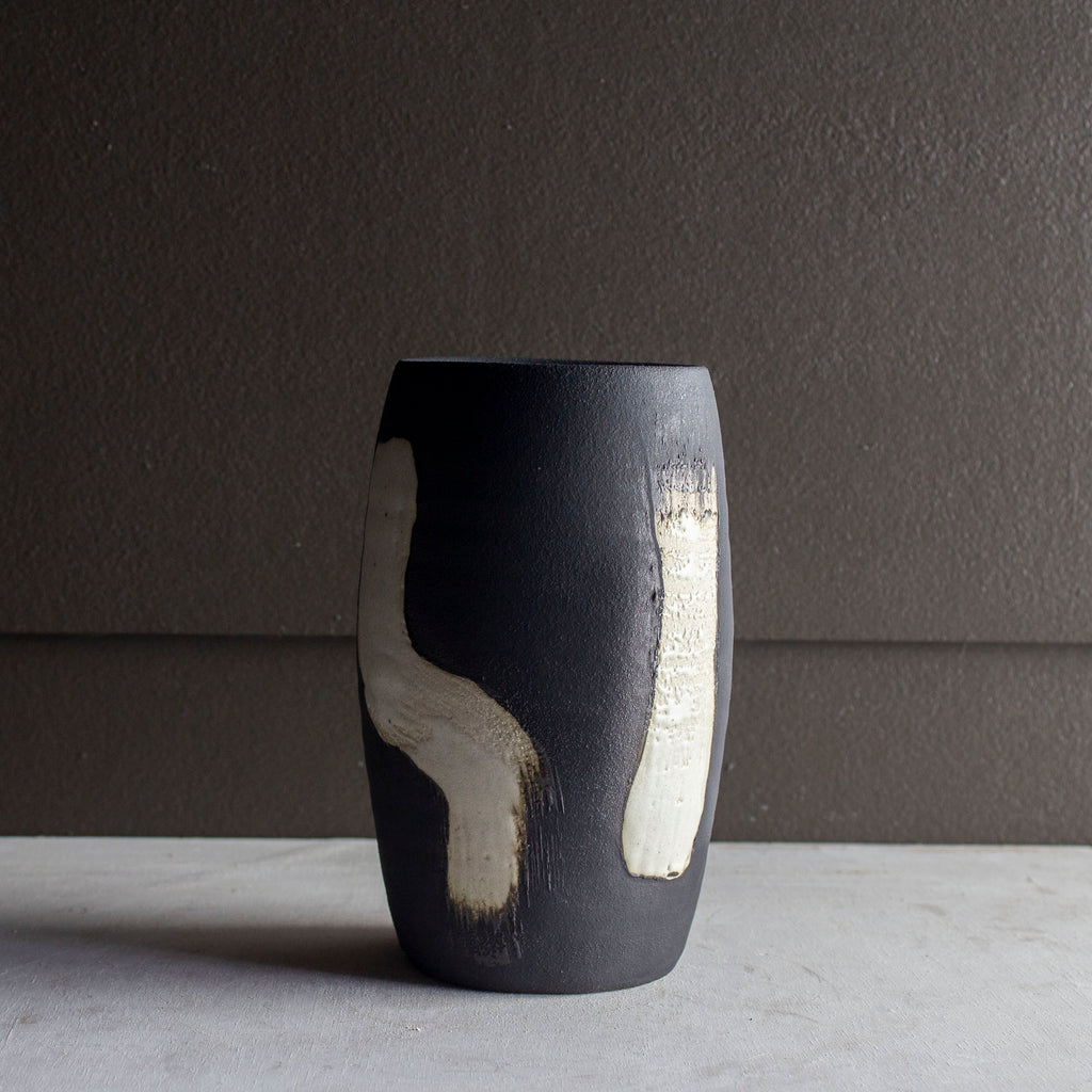 Distorted Vase Slip Brushstroke - Distorted Vase | TRADE the MARK