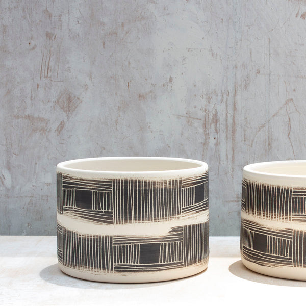 Textured Linear Stripe Large Planter - Black
