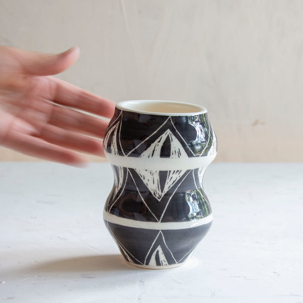 Diamond - Wavy Little Vase