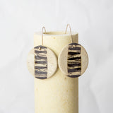 Linear medium disc earrings - Black