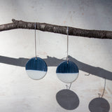 Half Moon medium disc earrings - Blue Steel