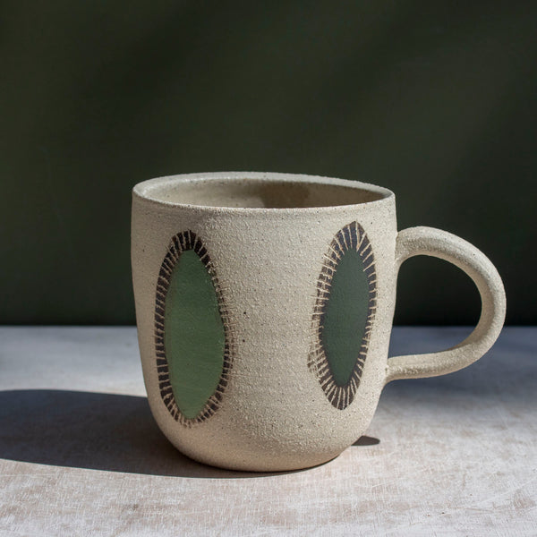 Opening - Speckled Mug Moss