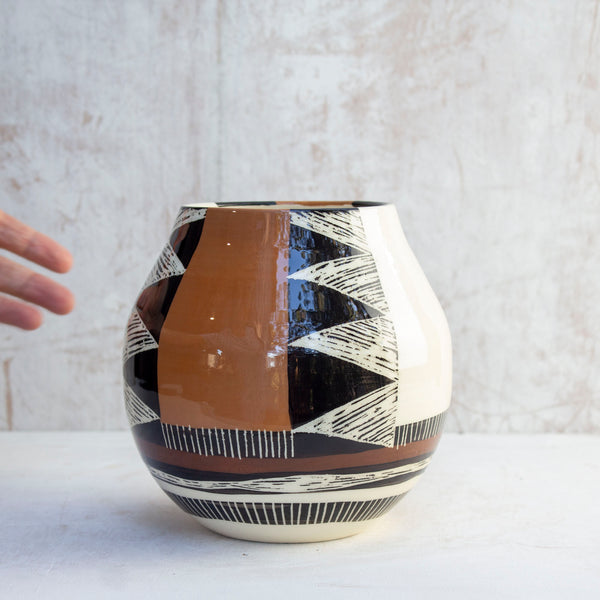Teeth - Orb Vase