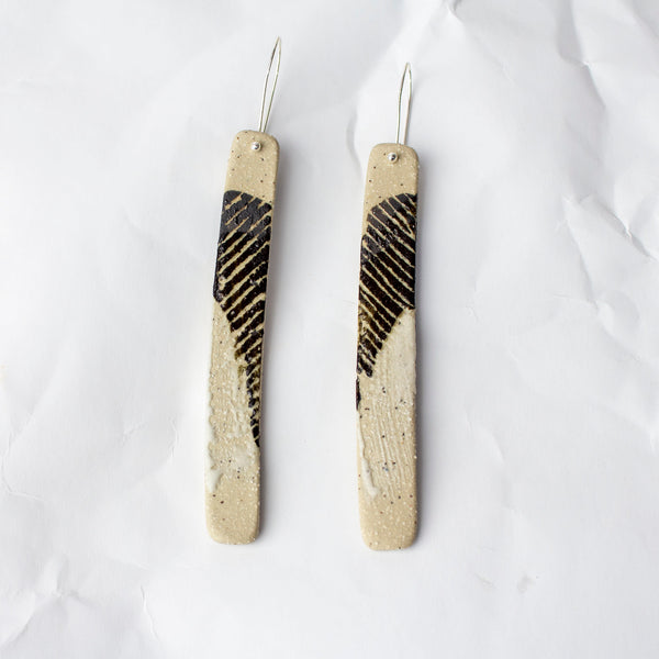 Feather Stick Earrings - Black