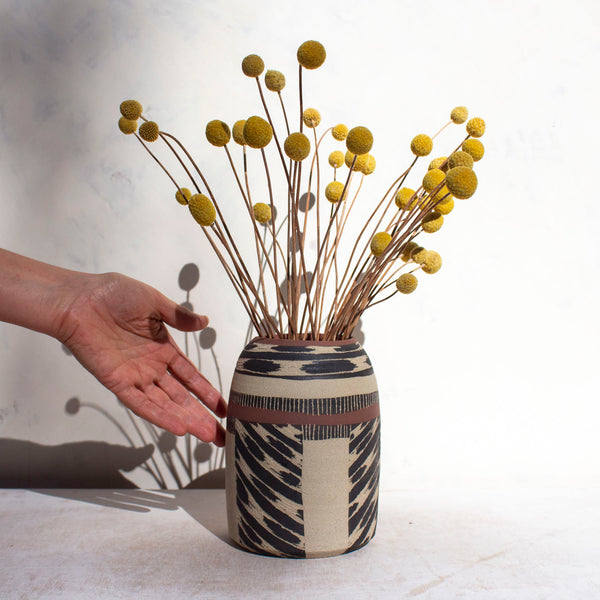 Sienna Tracks - Enclosed Vase