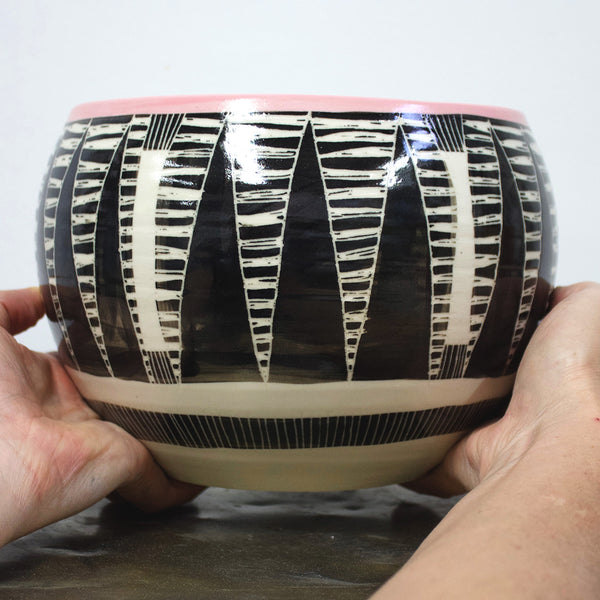 Striped Teeth Large Orb Vessel - Dusty Pink