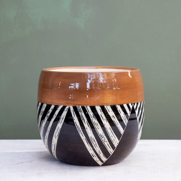 Teeth - Rounded vessel / Planter