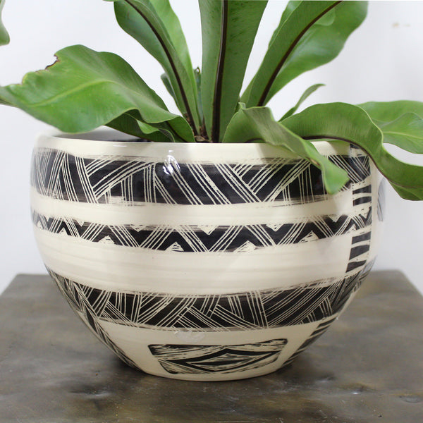 Grafik Large Bowl - Black